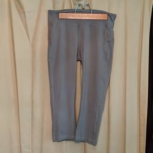 Alo Sport Capri Length Leggings